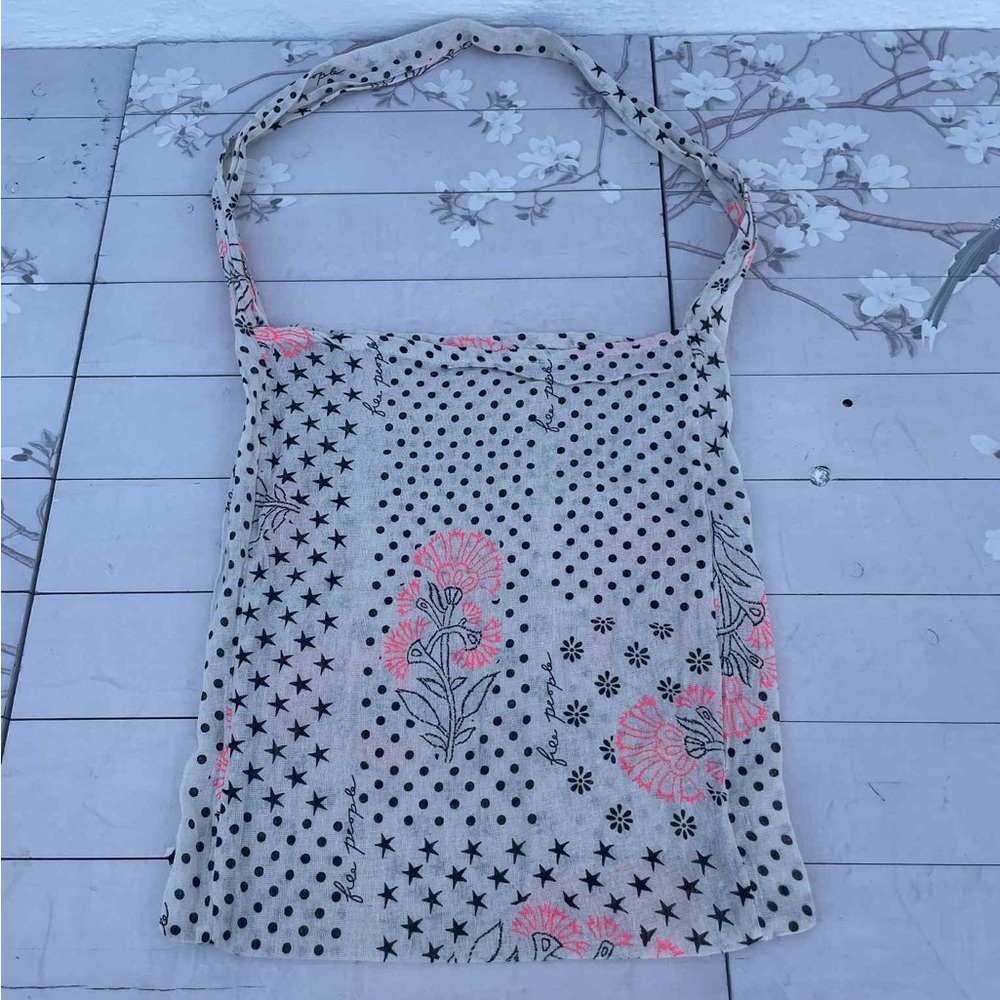 Free People Cream and Pink Floral Shoulder Bag
